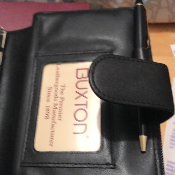 NWT Leather Zip - Around Organizer - Picture 5 of 16